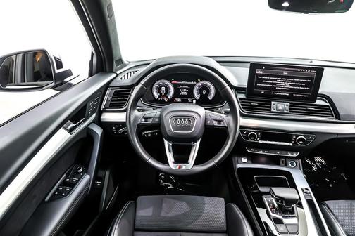 2024 Audi Q5 55 S line Premium Plus