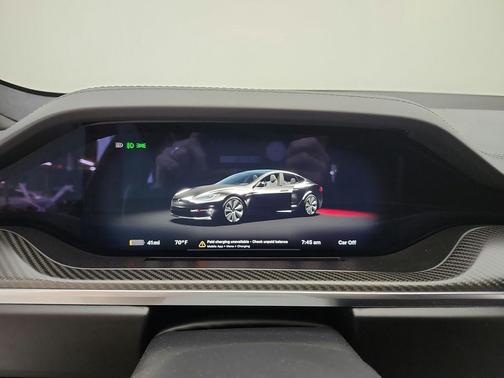 2022 Tesla Model S Plaid