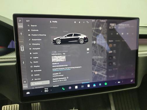 2022 Tesla Model S Plaid
