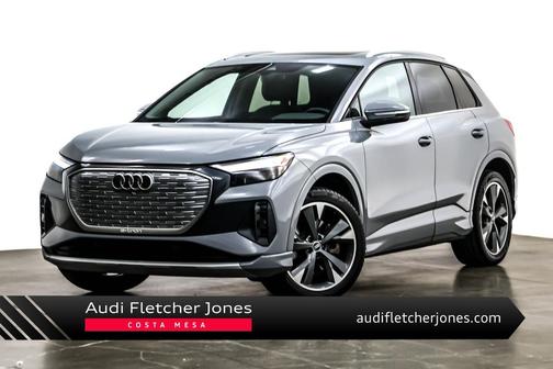 2022 Audi e-tron Premium Plus