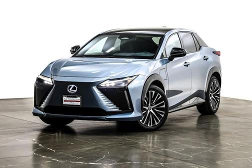 2023 Lexus RZ 450e Luxury