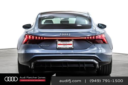 2022 Audi e-tron GT Premium Plus