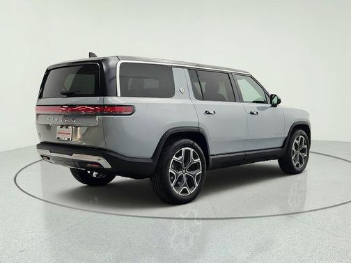 El Cap Granite 2025 Rivian R1S Adventure