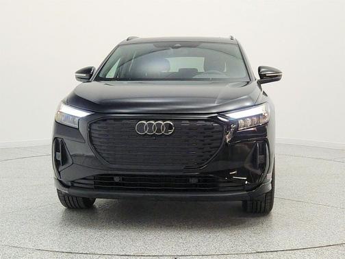 Mythos Black Metallic 2023 Audi Q4 e-tron Premium Plus 50 quattro
