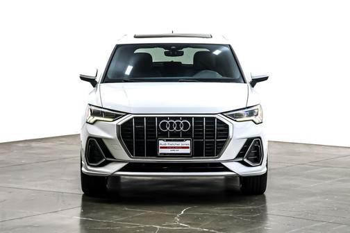 2019 Audi Q3 2.0T S line Prestige