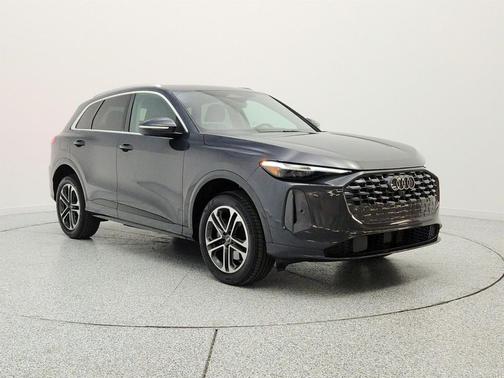 Tambora Gray Metallic 2025 Audi Q5 Premium Plus TFSI quattro S tronic