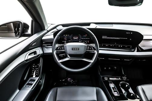 2025 Audi Q6 e-tron Premium Plus