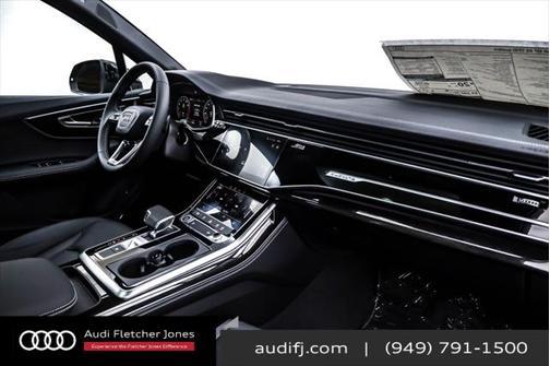 2025 Audi Q7 55 Premium Plus