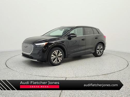 Mythos Black Metallic 2023 Audi Q4 e-tron Premium Plus 40 RWD