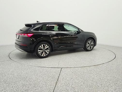 Mythos Black Metallic 2023 Audi Q4 e-tron Premium Plus 40 RWD