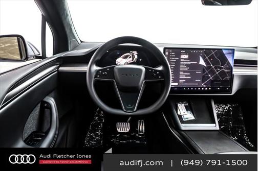 2025 Tesla Model X Plaid