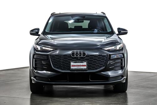 2025 Audi Q6 e-tron Premium Plus quattro