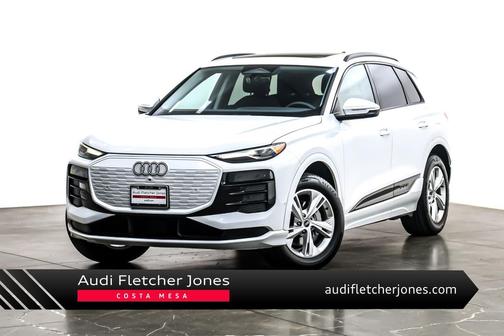 2025 Audi Q6 e-tron Premium