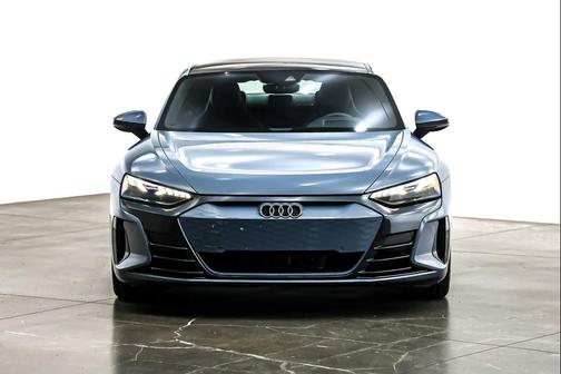 2023 Audi e-tron GT Premium Plus quattro