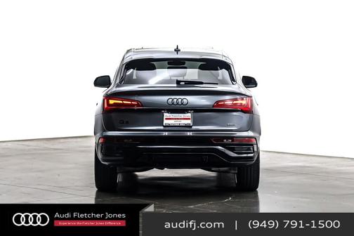 2024 Audi Q5 45 S line Prestige