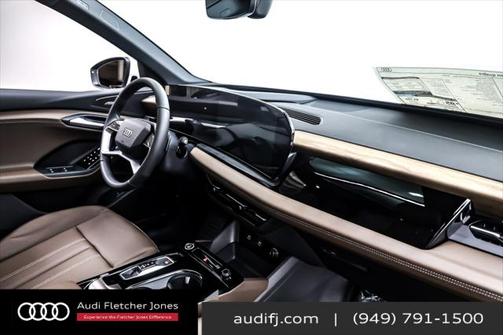 2025 Audi Q6 e-tron Premium Plus quattro