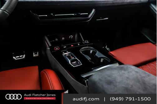 2025 Audi SQ6 e-tron Premium Plus quattro