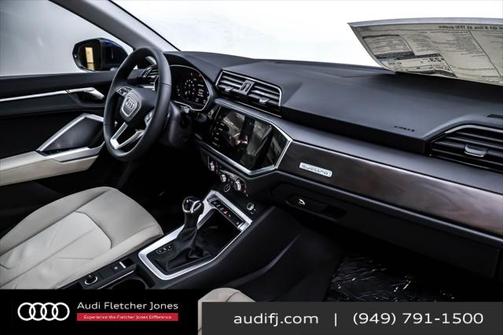 2025 Audi Q3 45 S line Premium Plus