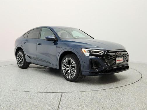 Plasma Blue Metallic 2024 Audi Q8 e-tron Premium Plus
