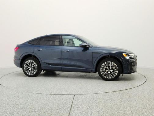 Plasma Blue Metallic 2024 Audi Q8 e-tron Premium Plus