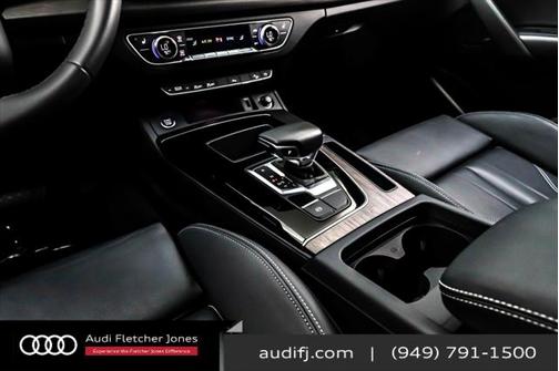 2024 Audi Q5 45 S line Premium