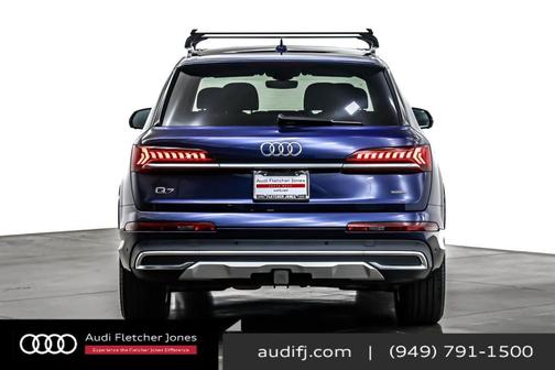 2021 Audi Q7 45 Premium Plus
