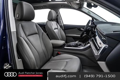 2021 Audi Q7 45 Premium Plus
