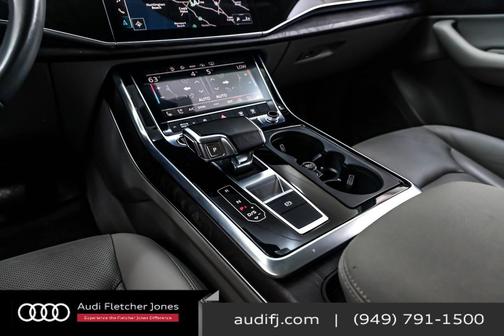 2021 Audi Q7 45 Premium Plus