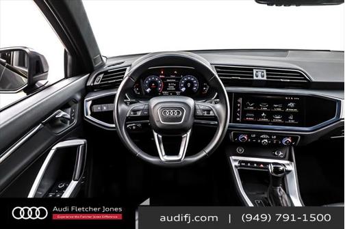 2024 Audi Q3 Premium 40 TFSI quattro Tiptronic