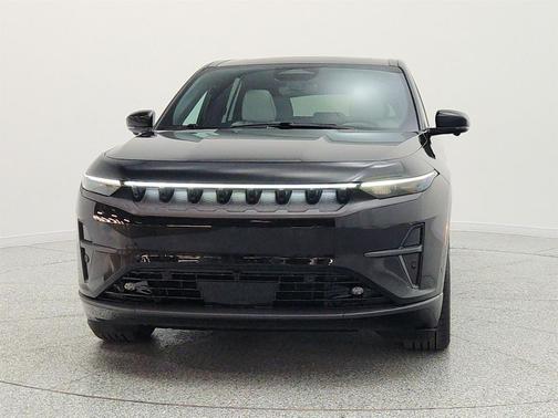 Diamond Black Crystal Pearlcoat 2025 Jeep Wagoneer S Limited