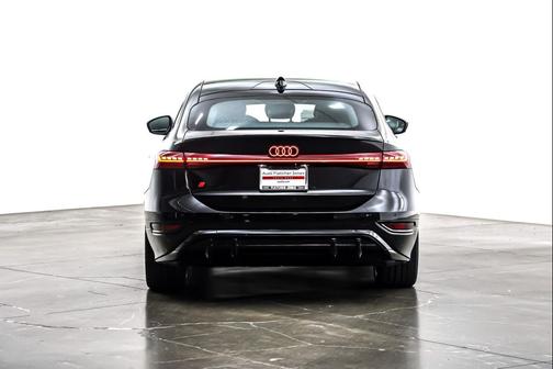 2025 Audi S6 e-tron Premium Plus