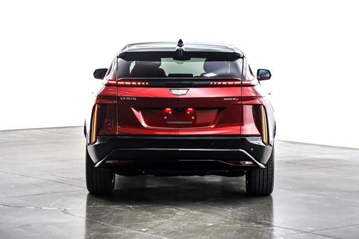 2025 Cadillac LYRIQ Sport