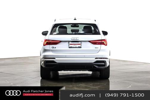 2025 Audi Q3 Premium 45 TFSI S line quattro Tiptronic