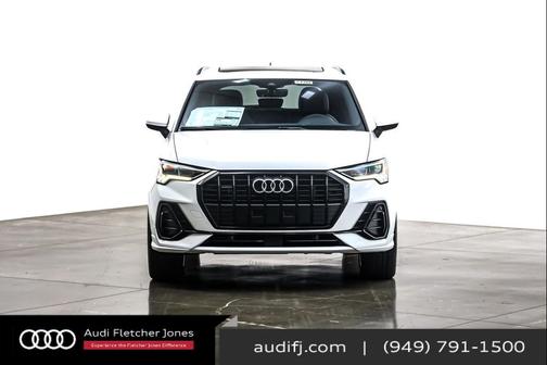 2025 Audi Q3 Premium 45 TFSI S line quattro Tiptronic