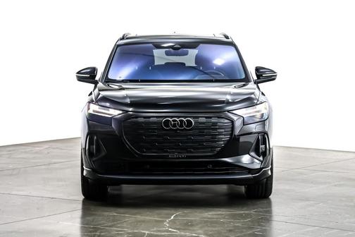 2024 Audi Q4 e-tron Prestige 55 quattro