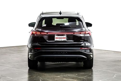 2024 Audi Q4 e-tron Prestige 55 quattro