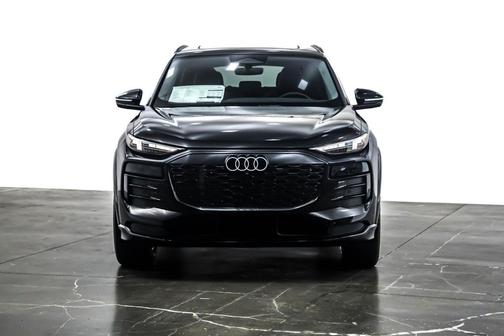 2025 Audi Q6 e-tron Premium Plus quattro
