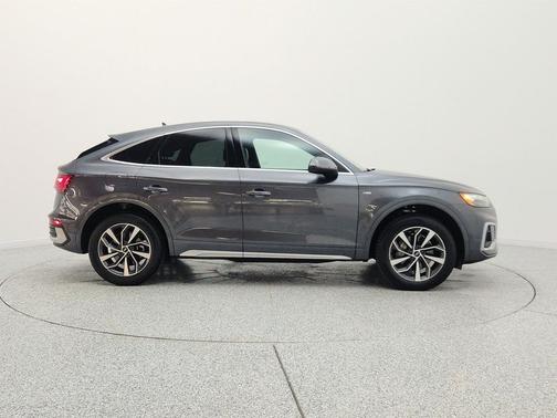 Daytona Gray Pearl Effect 2023 Audi Q5 45 S line Premium Plus