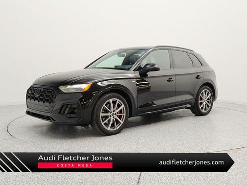 Mythos Black Metallic 2024 Audi Q5 55 S line Premium Plus