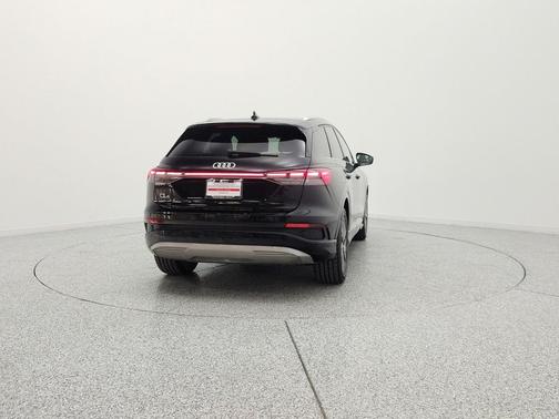 Mythos Black Metallic 2023 Audi Q4 e-tron Premium Plus 40 RWD