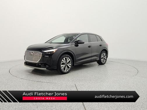 Mythos Black Metallic 2023 Audi Q4 e-tron Premium Plus 40 RWD