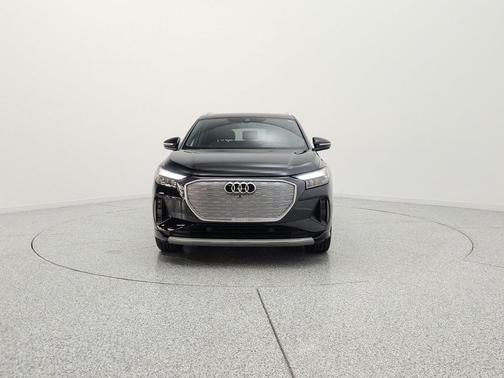 Mythos Black Metallic 2023 Audi Q4 e-tron Premium Plus 40 RWD