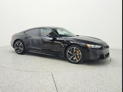 Mythos Black Metallic 2024 Audi RS e-tron GT quattro