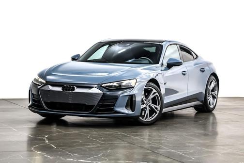 2022 Audi e-tron GT Premium Plus