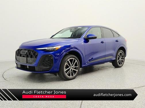 Ultra Blue Metallic 2026 Audi Q5 Sportback Premium Plus TFSI quattro S tronic