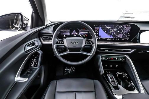 2025 Audi Q5 Premium