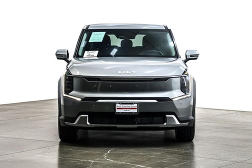 2024 Kia EV9 Light Short Range