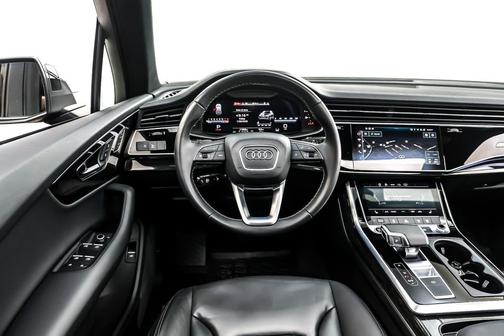 2025 Audi Q7 45 Premium
