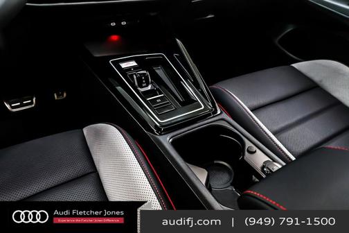 2024 Volkswagen Golf GTI 2.0T S DSG