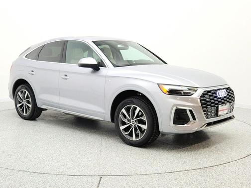 Florett Silver Metallic 2023 Audi Q5 45 S line Premium